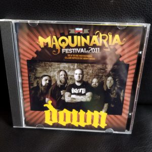 DOWN - Maquinaria Festival Chile 2011